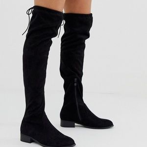 KNEE HIGH STEVE MADDEN BOOTS